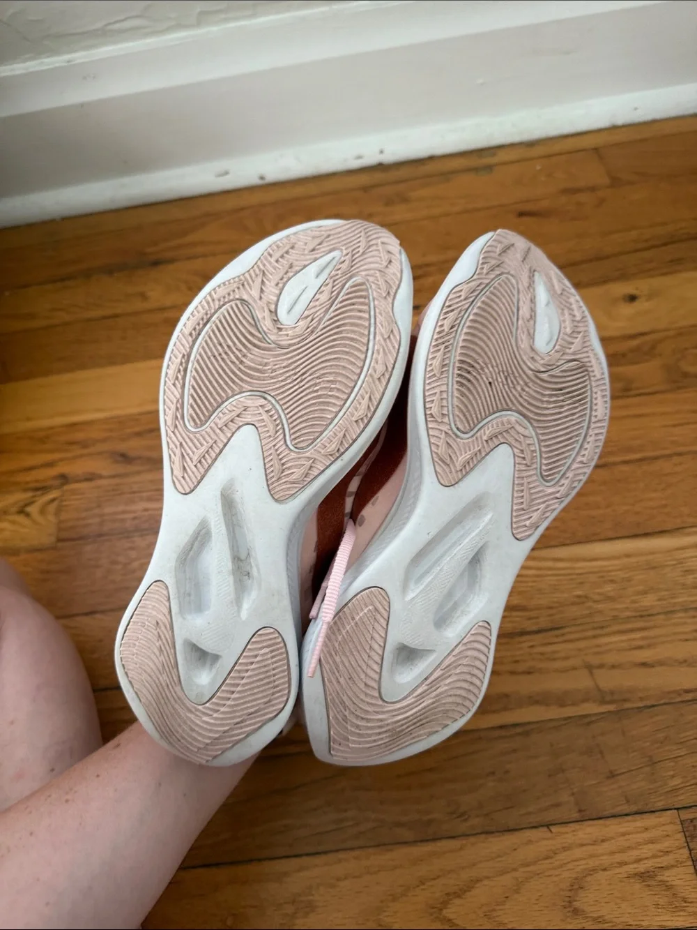 Nike light pale
